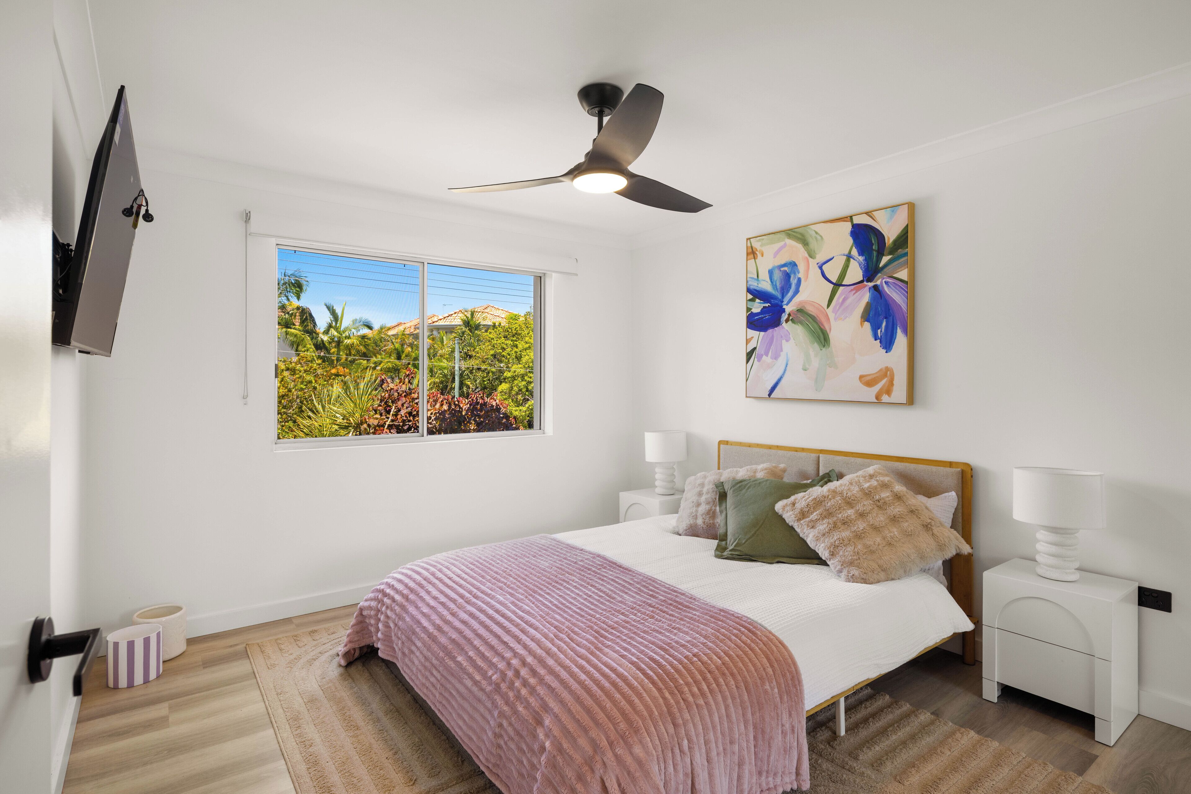 Tabla de planchar con plancha y wifi gratis 