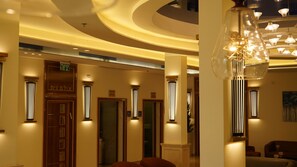 Reception - Aristocrat Hotel (Bene Beraq)