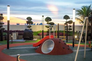 Children’s area - (Kids Fun) 2BR Space Apt near KSL CIQ JB (Johor Bahru)