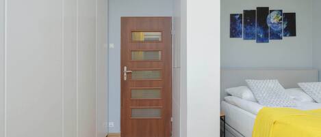 3 bedrooms, iron/ironing board, travel cot, WiFi