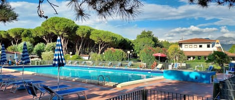 Mobile Home | Piscine | Piscine extérieure