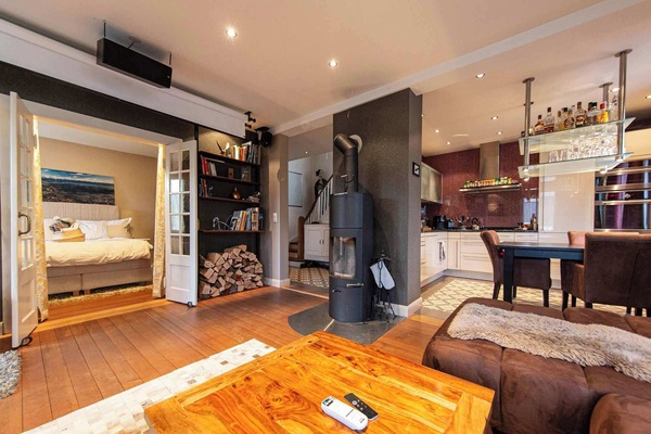 Living Room and Home Cinema (Beamer) and attached Kitchen