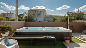 Outdoor spa tub - Kuca za odmor Hana by Villas Guide (Vodnjan)