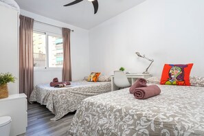 Soundproofing, iron/ironing board, free WiFi - Sunstay Harina Flat III Malaga (Malaga)