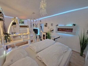 1 bedroom - Modern apartment in Graz 5 minutes walking to the mainstation. (Graz)