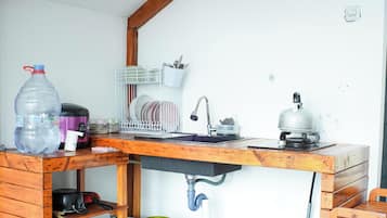 Vila Keluarga, pemandangan kebun | Dapur pribadi | Peralatan masak/sendok-piring