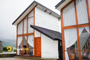 Pintu masuk hartanah