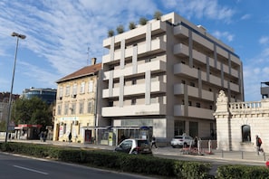 Front of property - Pictas Residence (Split)