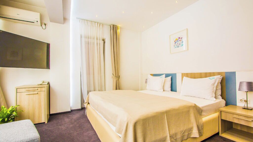 Dobbeltrom, balkong | Strykejern/-brett og wi-fi (inkludert)