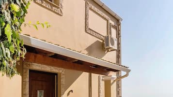 Entrée de l’hébergement