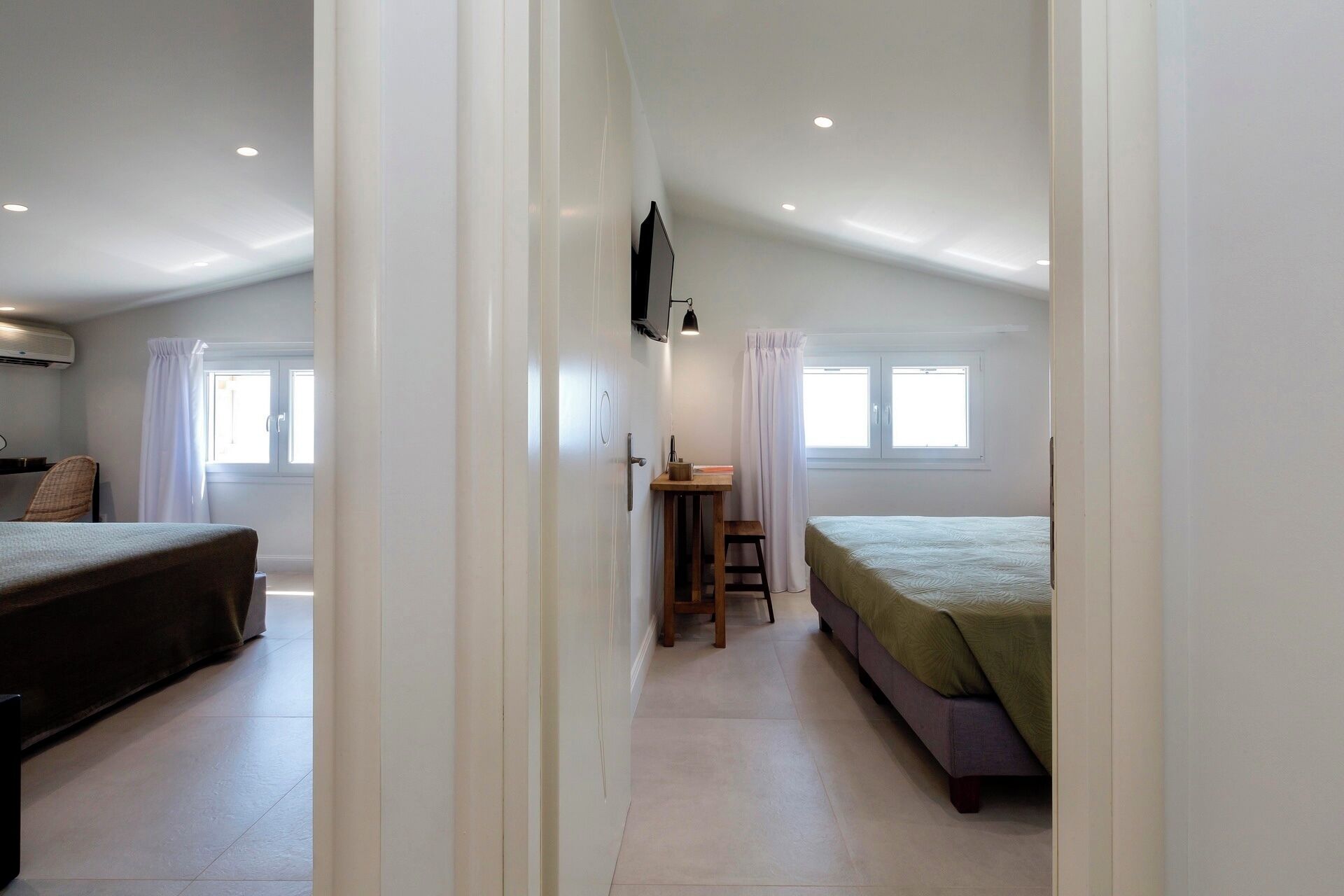 Apartment, Balcony, Sea View | Iron/ironing board, free WiFi