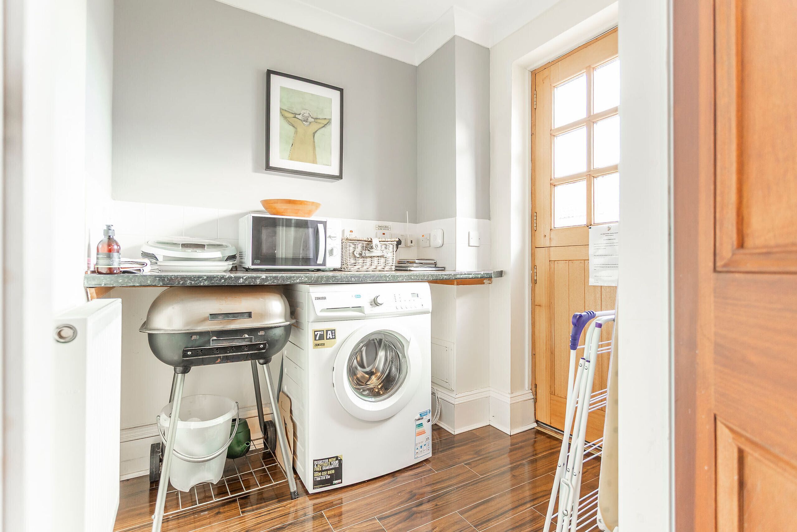 المنشأة من الداخل