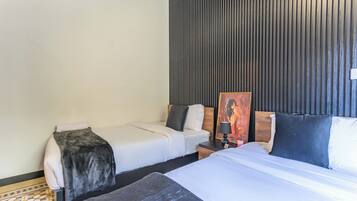 Apartment, 2 Single Beds, Balcony, City View | Egyptian cotton sheets, premium bedding, individually decorated