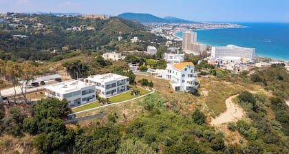 Island Hills- Ocean, Luxury Stay