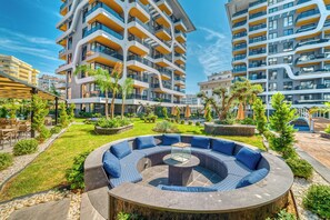 Property grounds - Contemporary 1+1 in a Luxury Residence • Pools, Spa & 250 m to the Beach (Alanya)