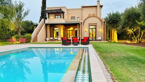 Pool - Luxury Beldi Chic Villa•Private Heated Pool & Stunning Garden•Samanah Golf (Marrakech)