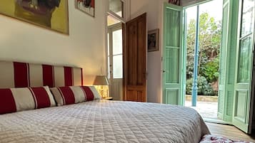 Acceso a internet y ropa de cama