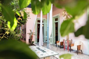 Restauration extérieure