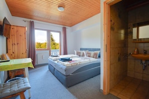 Escritorio y wifi gratis