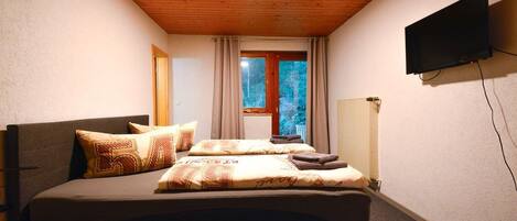 مكتب وواي فاي مجانًا