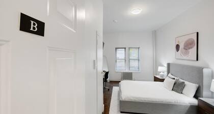 Nestled Nook: Inviting Bay Ridge Studio Hideaway