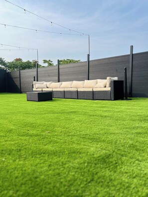 Property grounds - Nestled Nook: Inviting Bay Ridge Studio Hideaway (New York)