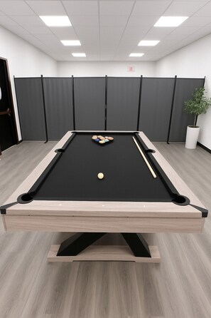 Games room - Nestled Nook: Inviting Bay Ridge Studio Hideaway (New York)