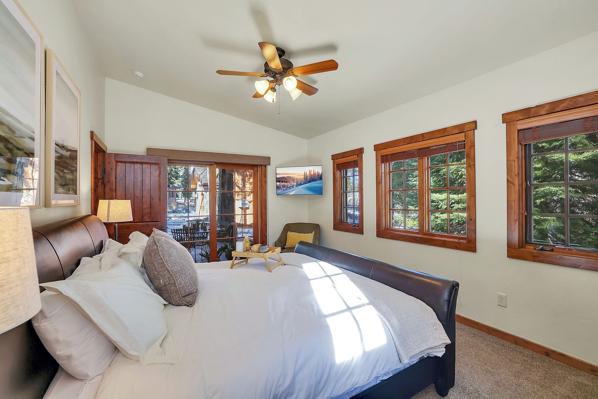 3 chambres, fer et planche à repasser, lit parapluie, Wi-Fi gratuit