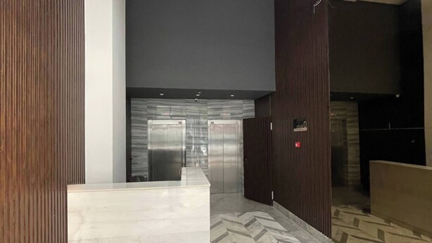 Ảnh chưa phân loại, 1 trong số 11 ảnh, nút