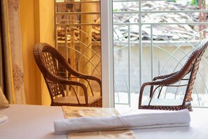 Studio, Balcony | Balcony - Luckybee Apartments (Mtwapa)