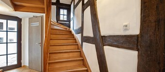 Guest House 'Apartment 3' with Shared Terrace