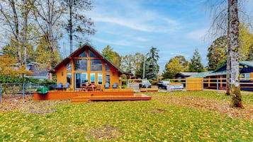 House (2 Bedrooms) | Front of property