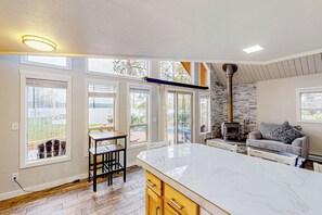 Casa (2 Bedrooms) | Interior