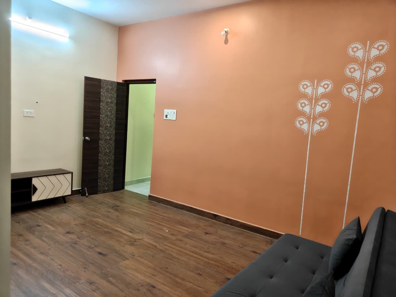 Luxury Suite, Mountain View | Blackout drapes, iron/ironing board, free WiFi