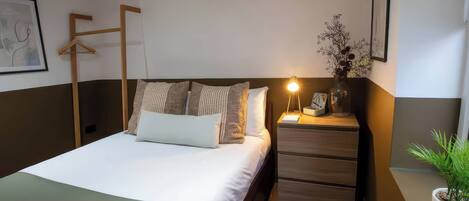 1 bedroom, individually decorated, individually furnished, free WiFi