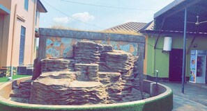 Exterior - MONSOON HOTEL (Kumasi)