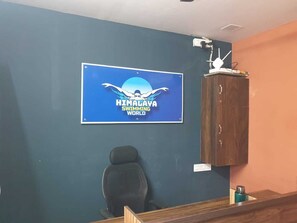 Reception - HIMALAYA POOL & RESORT (Tirupati)