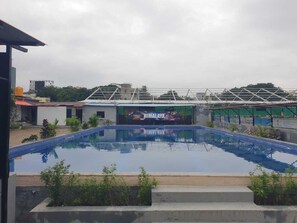 2 outdoor pools - HIMALAYA POOL & RESORT (Tirupati)