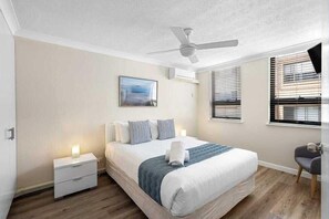 2 bedrooms, iron/ironing board, WiFi, bed sheets - Alex Heads Beachfront Resort Living (Sunshine Coast)