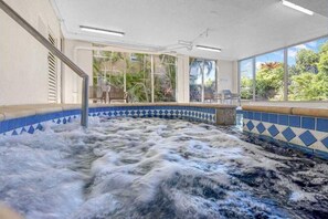 Spa - Alex Heads Beachfront Resort Living (Sunshine Coast)