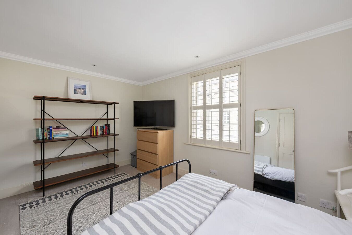 3 عدّة غرف نوم