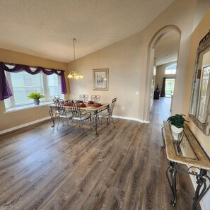 House, 4 Bedrooms | Dining - LKB4705AW 4 Bedroom villa in Lake Berkley 4 Home (Kissimmee)