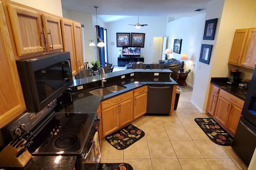 WR1057DL 4 Bedroom Villa in Westridge 4 Home - Highlands Reserve, FL