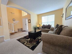 House, 6 Bedrooms | Living area - Sol142ca Spectacular 6 Bed, Solana Commuity Villa 6 Bedroom Home (Davenport)