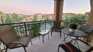 Outdoor dining - BP432CP 2 Bedroom Condo in Bella Piazza 2 Condo (Davenport)