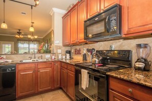 Condo, 2 Bedrooms | Private kitchen - BP432CP 2 Bedroom Condo in Bella Piazza 2 Condo (Davenport)