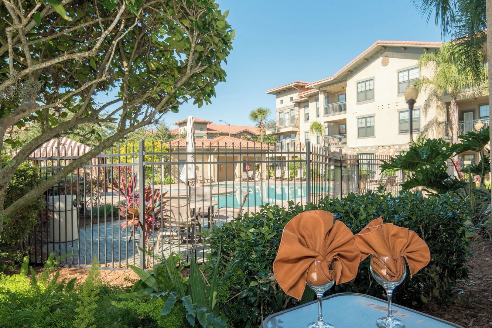 Condo, 3 Bedrooms | Property grounds