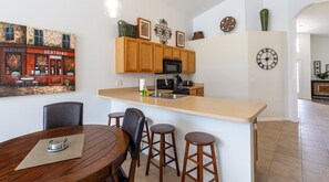 House, 4 Bedrooms | Private kitchen | Fridge, oven, coffee/tea maker, toaster - AV340RD 4 Bedroom Charming Villa in Aviana 4 Home (Davenport)