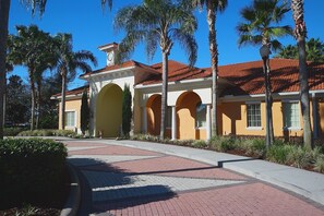Exterior - Sol150sv 4bed Solana 4 Bedroom Home (Davenport)