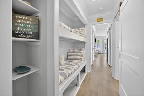 Condo, 1 Bedroom | 1 bedroom, free WiFi - South End - 180 Sea Side Villas 1 Bedroom Condo (Hilton Head Island)